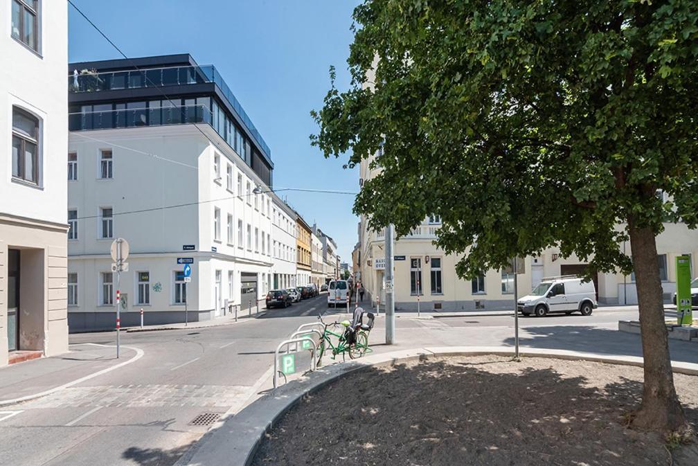 Colorful Apartment Facing Green Courtyard Wiedeń Zewnętrze zdjęcie